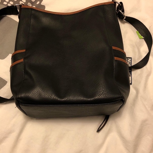 Seven Days Vegan Leather purse - Picture 4 of 4